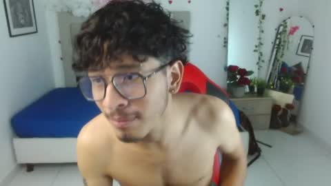 Snapshot of blackfox_desire chatting on June 2026 07:28:02 PM mateo online show from June 2026 07:28:02 PM