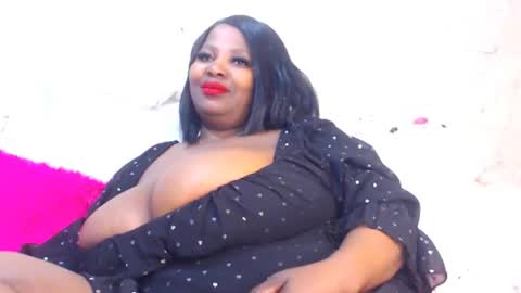 Snapshot of blackladyqx82 chatting on June 2026 09:41:01 PM blackladyqx82 online show from June 2026 09:41:01 PM