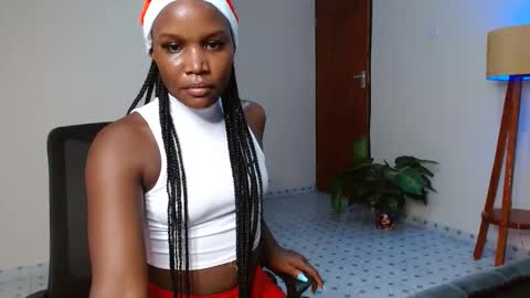 Smiley sylivia online show from December 2024 11:34:01 AM