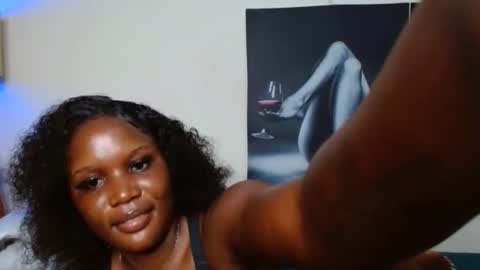 Smiley sylivia online show from September 2025 04:45:01 AM