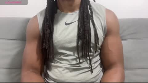 blackmuscles77 online show from March 2026 06:02:02 PM