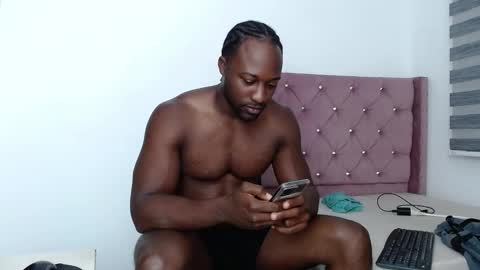 Twtter 1MikeBeckford            Onlyfns beckfordmike online show from October 2025 12:53:02 PM