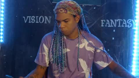 Snapshot of blackphylosofy chatting on January 2025 11:01:02 AM i am D.L online show from January 2025 11:01:02 AM