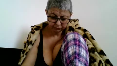 Snapshot of blackwidow05 chatting on February 2025 09:58:02 AM Black Widow online show from February 2025 09:58:02 AM