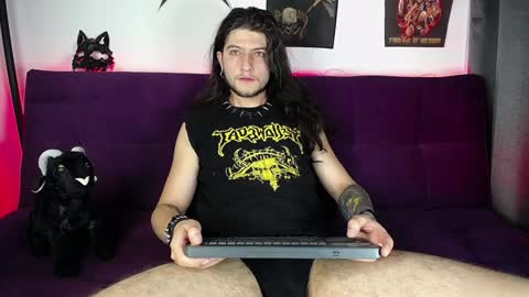 Snapshot of blackwolf_6 chatting on December 2024 05:15:02 PM Dave online show from December 2024 05:15:02 PM