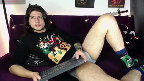 Snapshot of blackwolf_6 chatting on December 2024 03:26:01 PM Dave online show from December 2024 03:26:01 PM