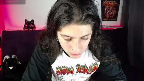 Snapshot of blackwolf_6 chatting on January 2025 04:49:01 AM Dave online show from January 2025 04:49:01 AM