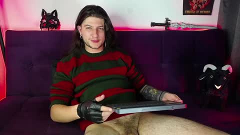 Snapshot of blackwolf_6 chatting on January 2025 05:56:01 AM Dave online show from January 2025 05:56:01 AM
