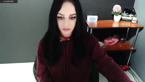 Snapshot of blacky_berry chatting on December 2024 04:50:01 PM Ivy online show from December 2024 04:50:01 PM