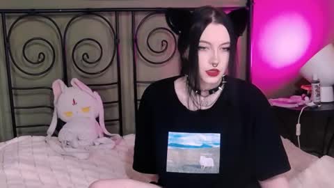 blacky_tea online show from October 2025 03:29:02 AM