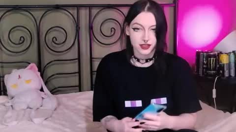 blacky_tea online show from November 2025 11:24:01 PM