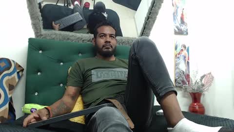 Snapshot of blade_foxx chatting on January 2025 06:31:02 AM Richard online show from January 2025 06:31:02 AM