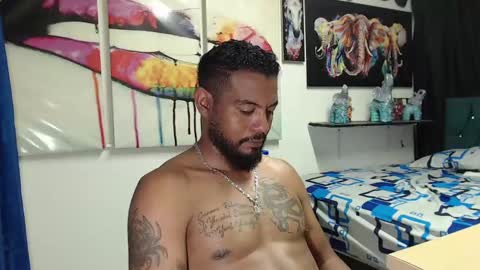 Snapshot of blade_foxx chatting on February 2025 03:44:01 AM Richard online show from February 2025 03:44:01 AM