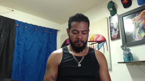 Snapshot of blade_foxx chatting on March 2025 02:04:01 AM Richard online show from March 2025 02:04:01 AM