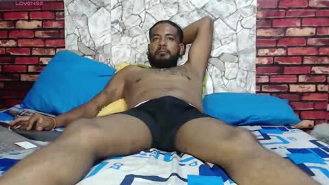 Snapshot of blade_foxx chatting on February 2026 05:25:02 AM Richard online show from February 2026 05:25:02 AM