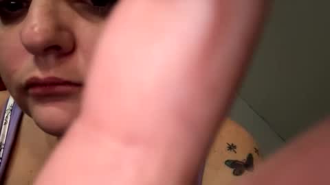 Snapshot of blah061 chatting on February 2026 03:29:02 AM blah061 online show from February 2026 03:29:02 AM