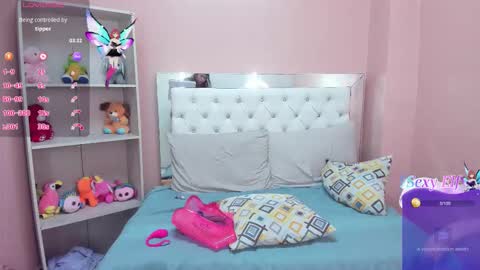 blaiir_moon online show from December 2025 03:08:02 PM