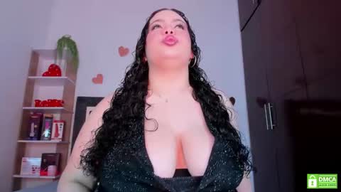Snapshot of blair_curvy chatting on July 2026 12:40:01 PM Blair online show from July 2026 12:40:01 PM