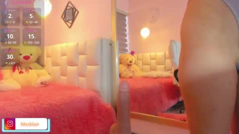 Blair online show from October 2025 01:07:01 PM