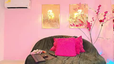 Snapshot of blaisysmith chatting on February 2026 06:11:01 PM Blaisysmith online show from February 2026 06:11:01 PM