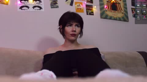 Britney online show from April 2026 06:10:01 PM