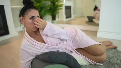 blakmy online show from April 2026 03:12:01 AM