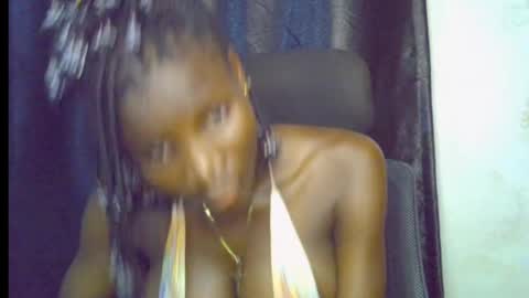Snapshot of blaq_melanin chatting on May 2026 08:28:02 PM nikky00 online show from May 2026 08:28:02 PM