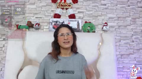 blaze_tay1 online show from January 2026 05:27:02 PM