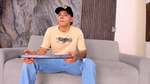 The Best Models online show from March 2025 01:57:02 PM