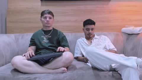 The Best Models online show from September 2025 08:25:01 PM