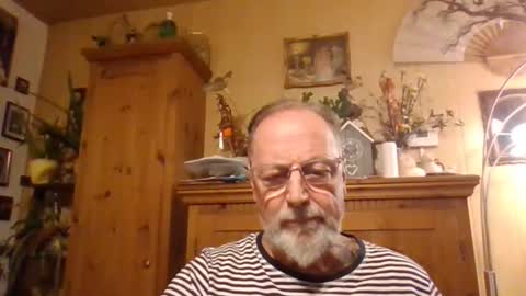 Snapshot of blindsurfer780299 chatting on May 2026 07:10:01 PM blindsurfer780299 online show from May 2026 07:10:01 PM