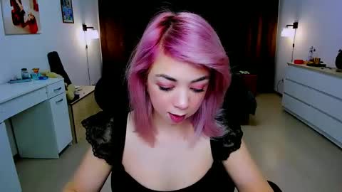 Snapshot of blinkofeyess chatting on December 2024 04:42:02 AM Nicole online show from December 2024 04:42:02 AM