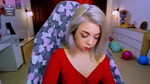 Snapshot of blinkofeyess chatting on February 2025 11:39:02 AM Nicole online show from February 2025 11:39:02 AM