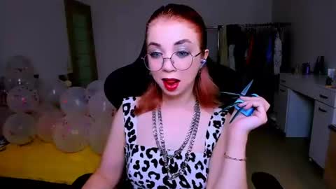 Snapshot of blinkofeyess chatting on July 2026 10:02:02 AM Nicole online show from July 2026 10:02:02 AM