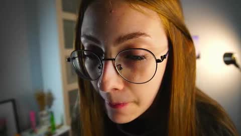  LiLy online show from October 2025 03:03:01 PM