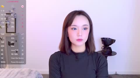 YoYo online show from December 2025 03:59:02 AM