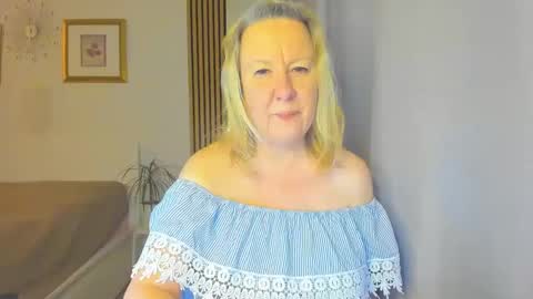 Nicole online show from January 2025 04:37:02 PM