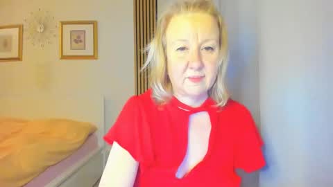 Nicole online show from February 2025 04:25:01 PM