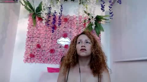 blonde_squirt_ online show from February 2025 03:18:01 AM