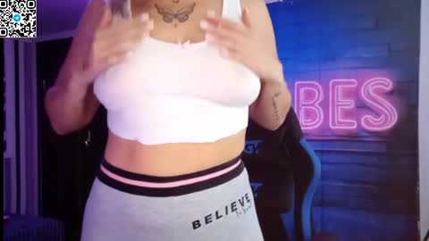 Meryem online show from September 2025 12:05:01 PM