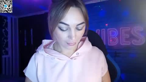 Meryem online show from November 2025 08:35:02 AM