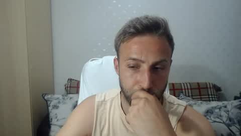 Snapshot of blondeagle chatting on June 2026 08:13:02 PM Mr Blond online show from June 2026 08:13:02 PM