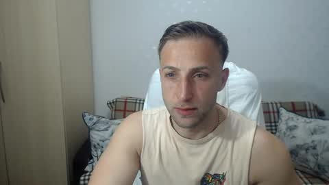 Snapshot of blondeagle chatting on June 2026 08:45:02 PM Mr Blond online show from June 2026 08:45:02 PM