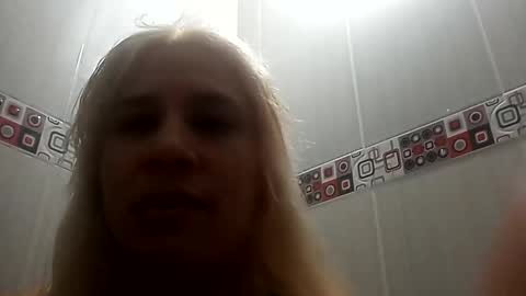Blondie online show from November 2025 02:45:02 AM