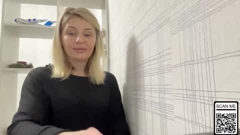 blondie_xoxoxo online show from November 2025 04:20:01 PM