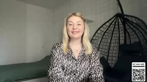 blondie_xoxoxo online show from April 2026 11:07:02 AM