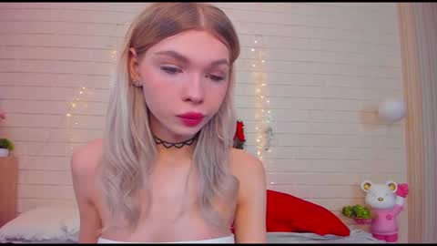 blondy_fina online show from February 2026 04:32:01 AM