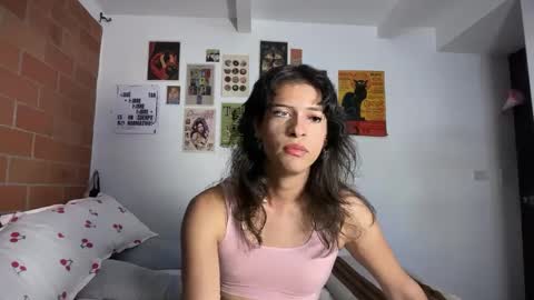 Bella Bloom ts online show from October 2025 03:51:02 AM