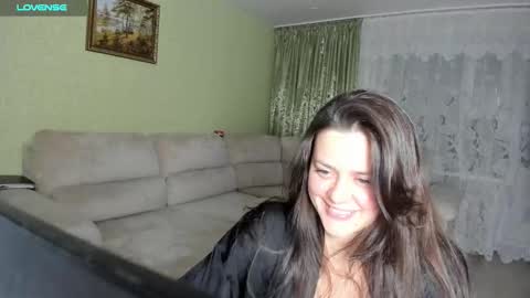 bloomwithmary online show from October 2025 07:12:02 PM
