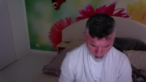 Snapshot of blowmyxxl chatting on October 2025 11:44:02 AM Nico online show from October 2025 11:44:02 AM